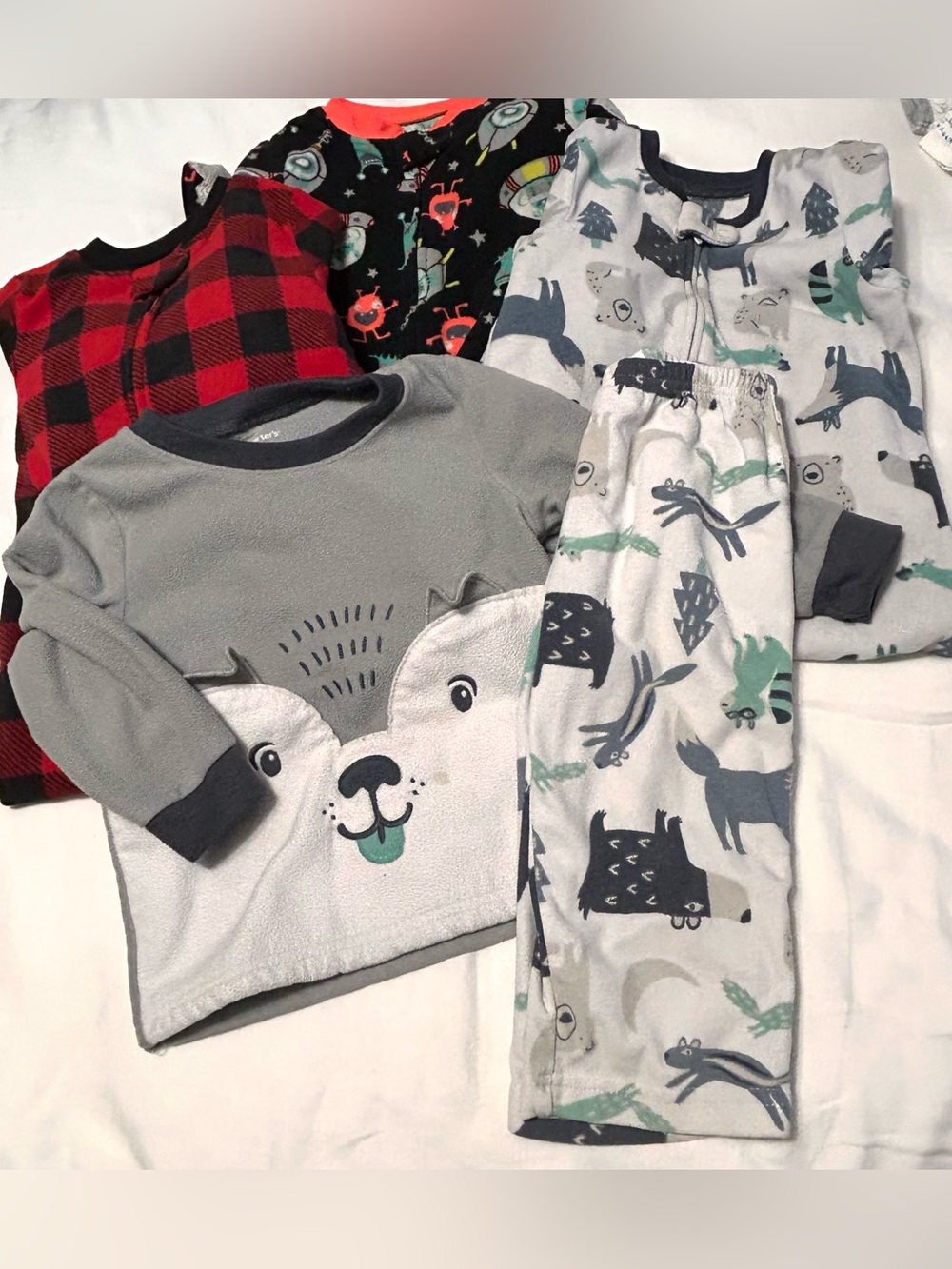 24 Month Carter's Fleece Sleeper Pajama Set 5 pieces! Excellent Condition!